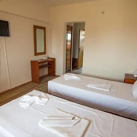 Nova Route Auberge de jeunesse Năvodari
