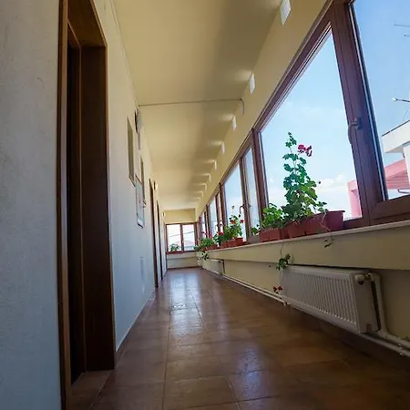 Nova Route Auberge de jeunesse Năvodari